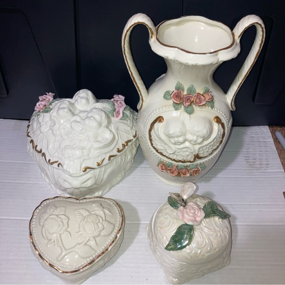 Jewelry - Trinket Boxes And Flower Vase Set